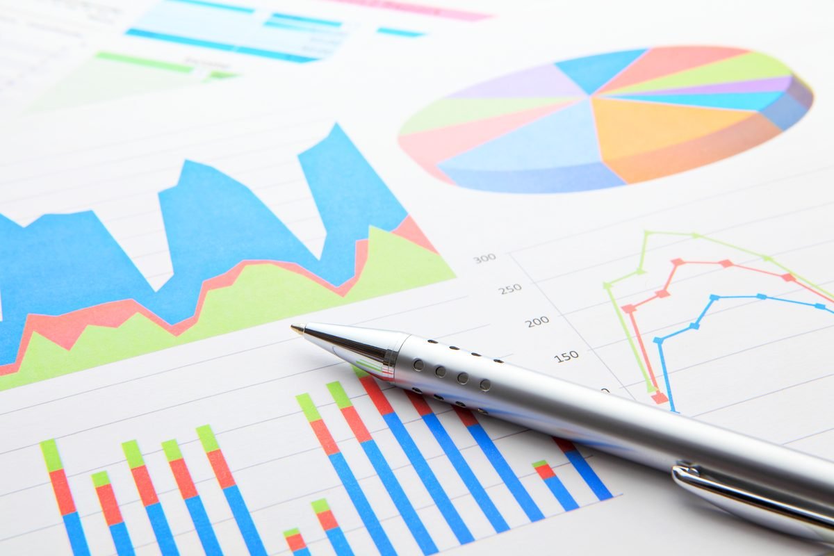 business-charts-graphs-web